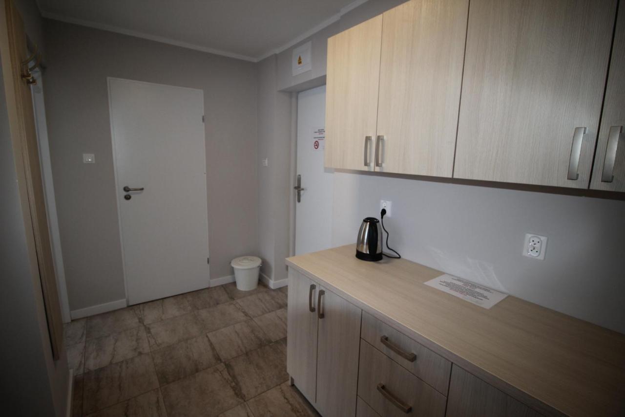 Pod Kominem Pokoje I Apartamenty Brzezie  Экстерьер фото