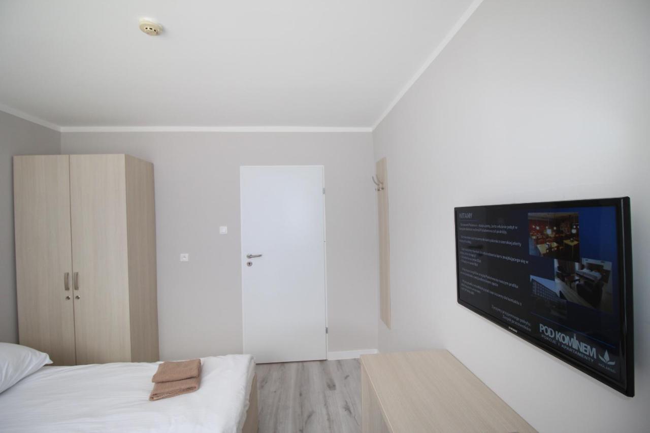Pod Kominem Pokoje I Apartamenty Brzezie  Экстерьер фото