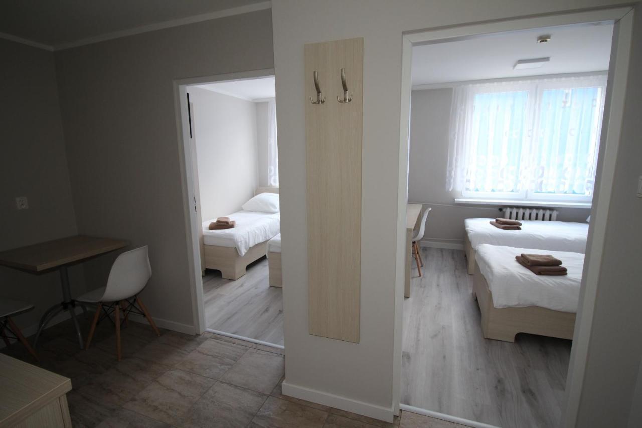 Pod Kominem Pokoje I Apartamenty Brzezie  Экстерьер фото