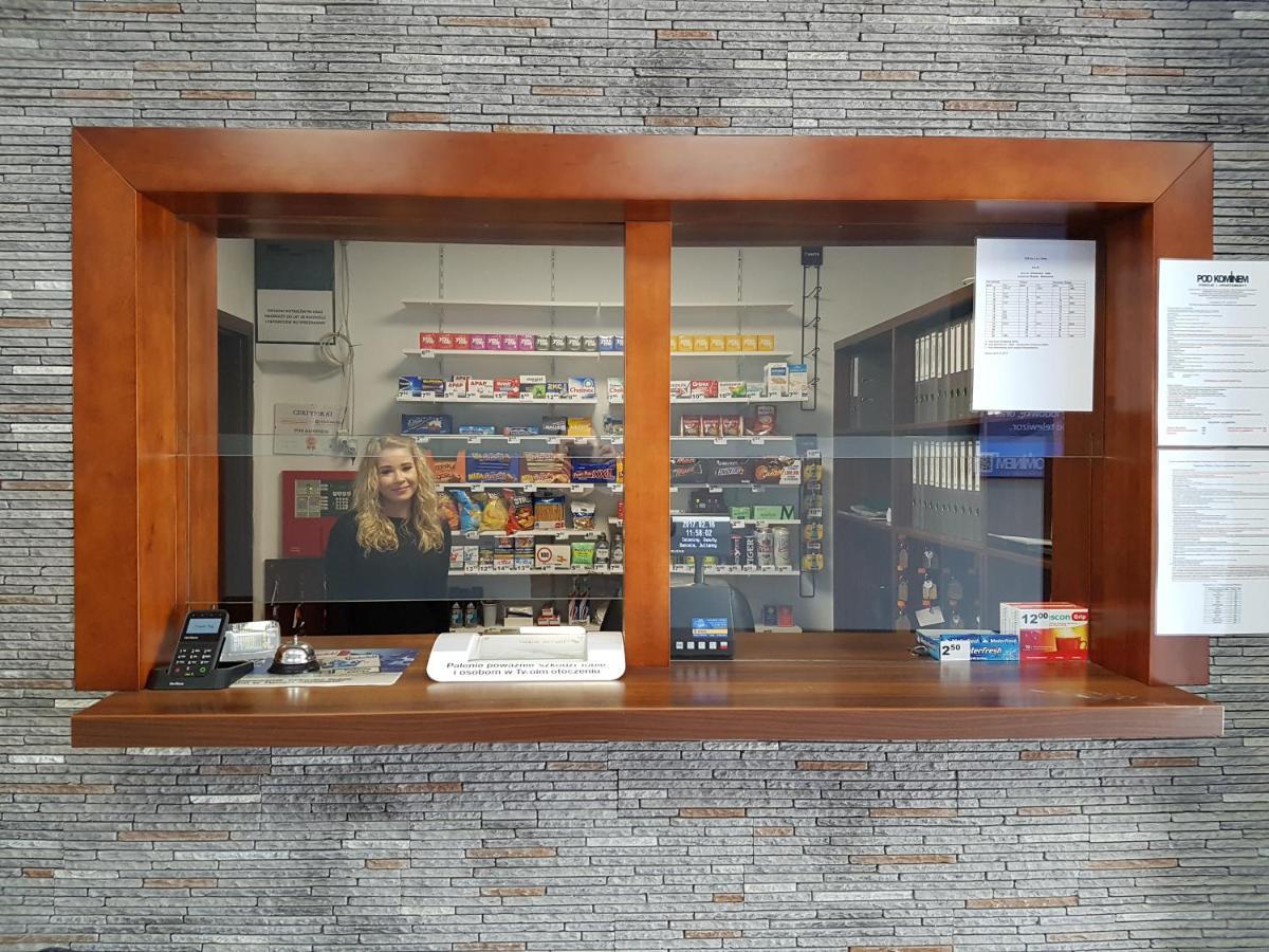 Pod Kominem Pokoje I Apartamenty Brzezie  Экстерьер фото