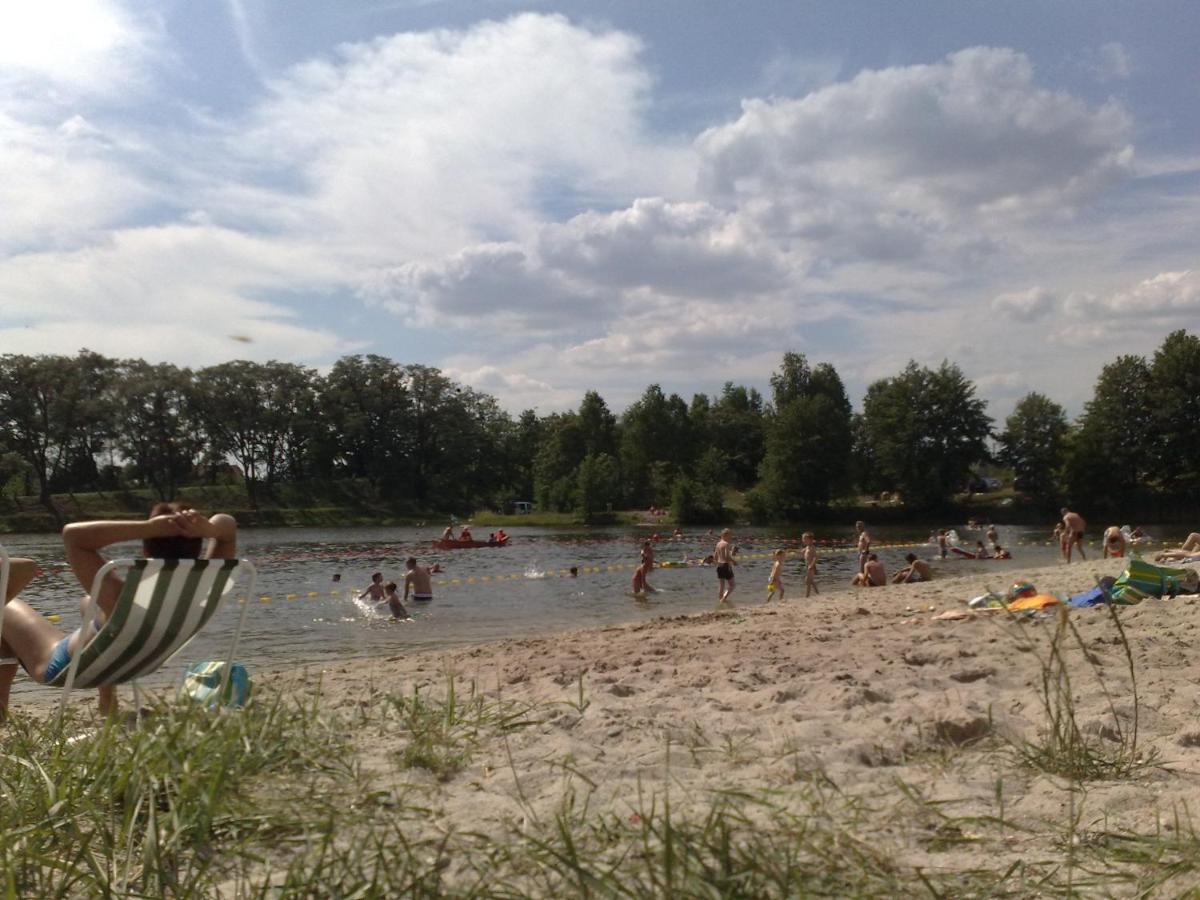 Pod Kominem Pokoje I Apartamenty Brzezie  Экстерьер фото